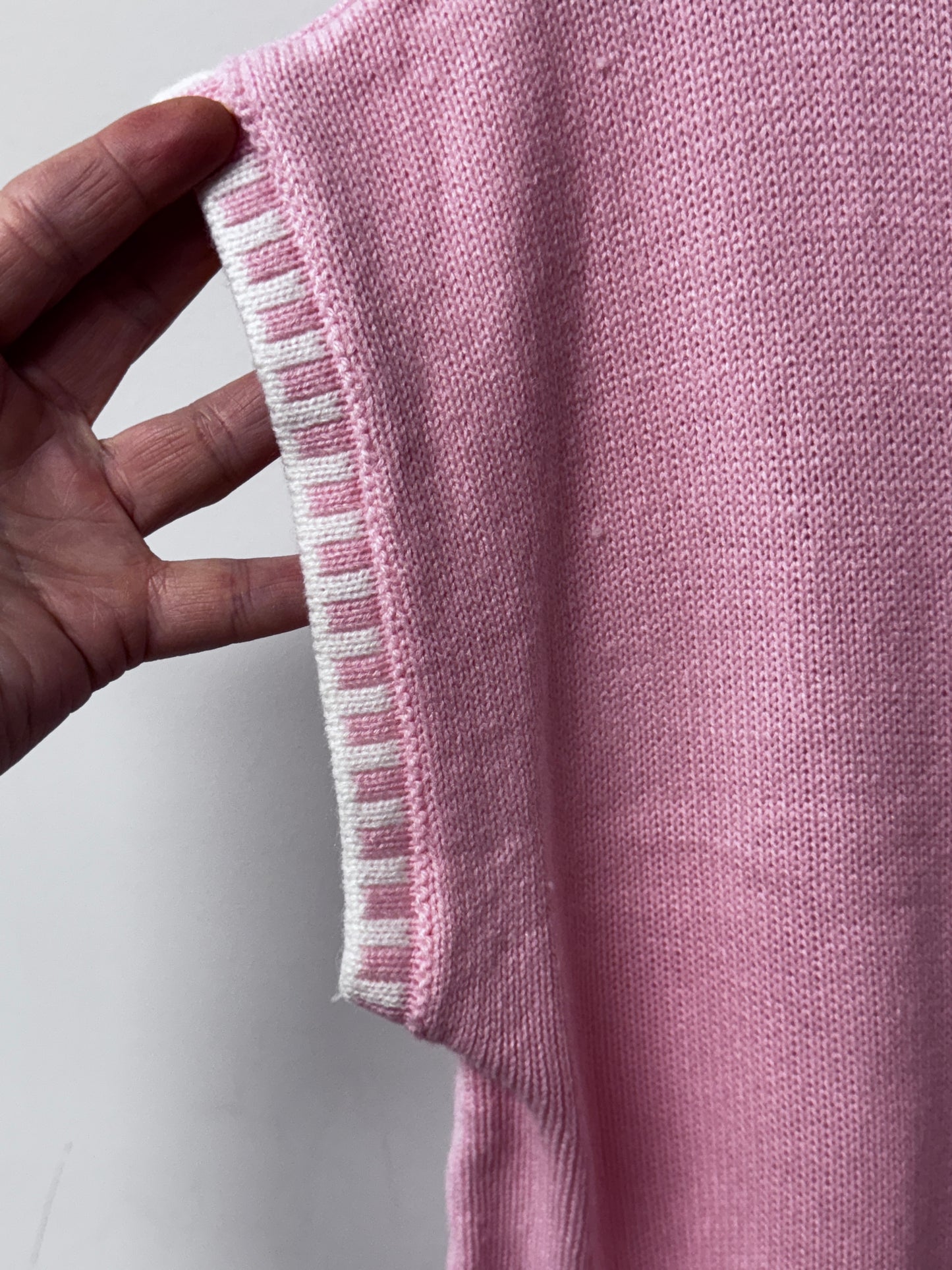 V-Neck Short Sleeves Sweater Vest