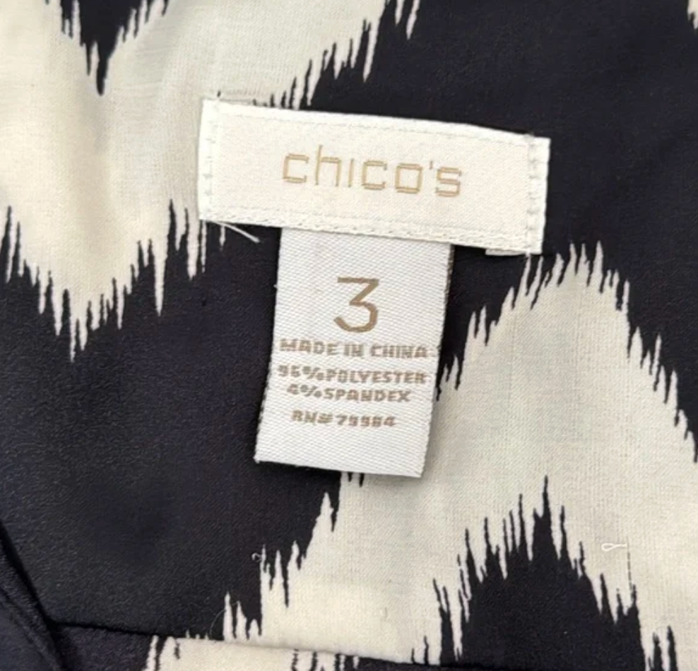 Chico’s Flowy Chevron Blouse – Black & White Quarter Button Down (Size XL)