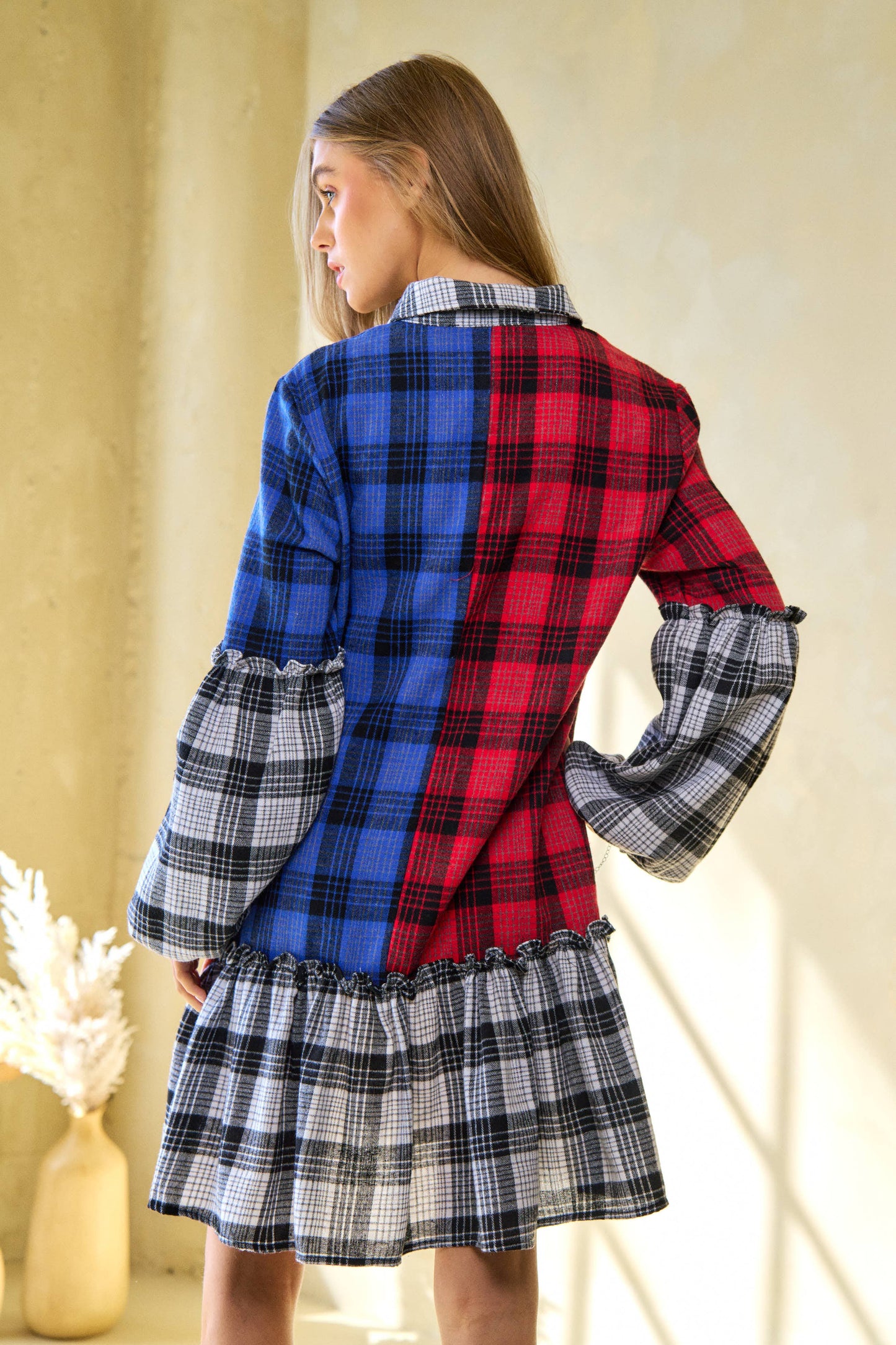 WAIST RUFFLE SKIRT BALLOON LONG SLEEVE SHIRT DRESS: BLACK/WHITE MULTI