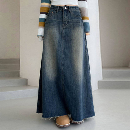 Wash it and turn it into an old pocket A-line skirt: BLUE