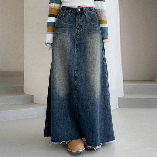 Wash it and turn it into an old pocket A-line skirt: BLUE