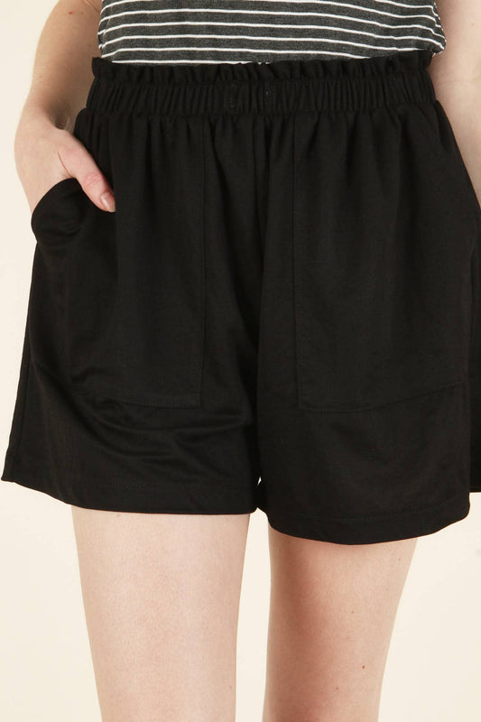 Stretchy woven short with pocket Plus size: Black