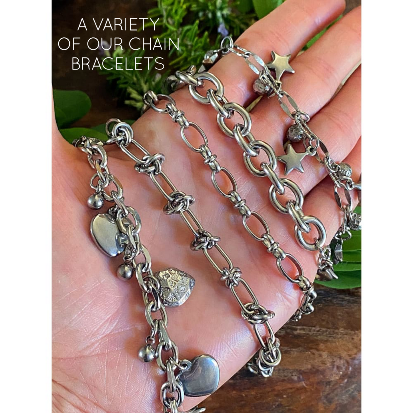 SOFIA HEART BRACELET