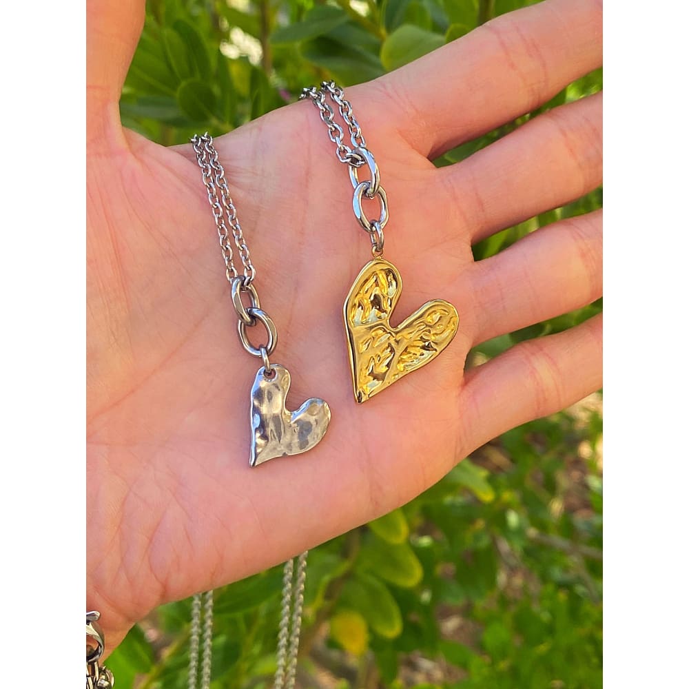 REBEL HEART NECKLACE