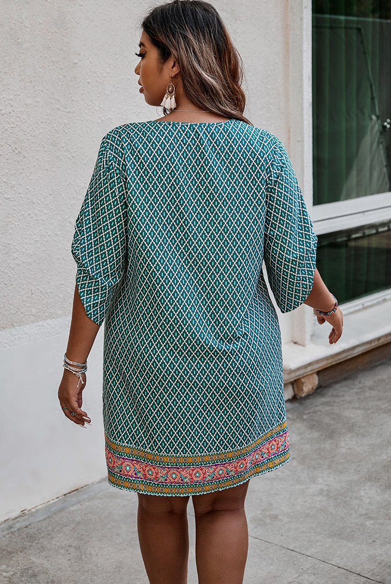 Plus Size V Neck Printed Loose Fit Midi Dress
