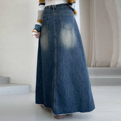 Wash it and turn it into an old pocket A-line skirt: BLUE