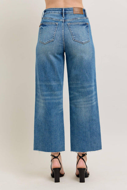 Judy Blue High Waist Rigid Magic Destroy Wide Leg Crop: 11/30
