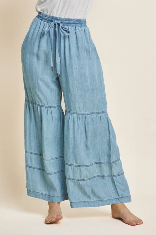 Plus Washed Denim Tiered Wide Leg Pants: Washed Chambray