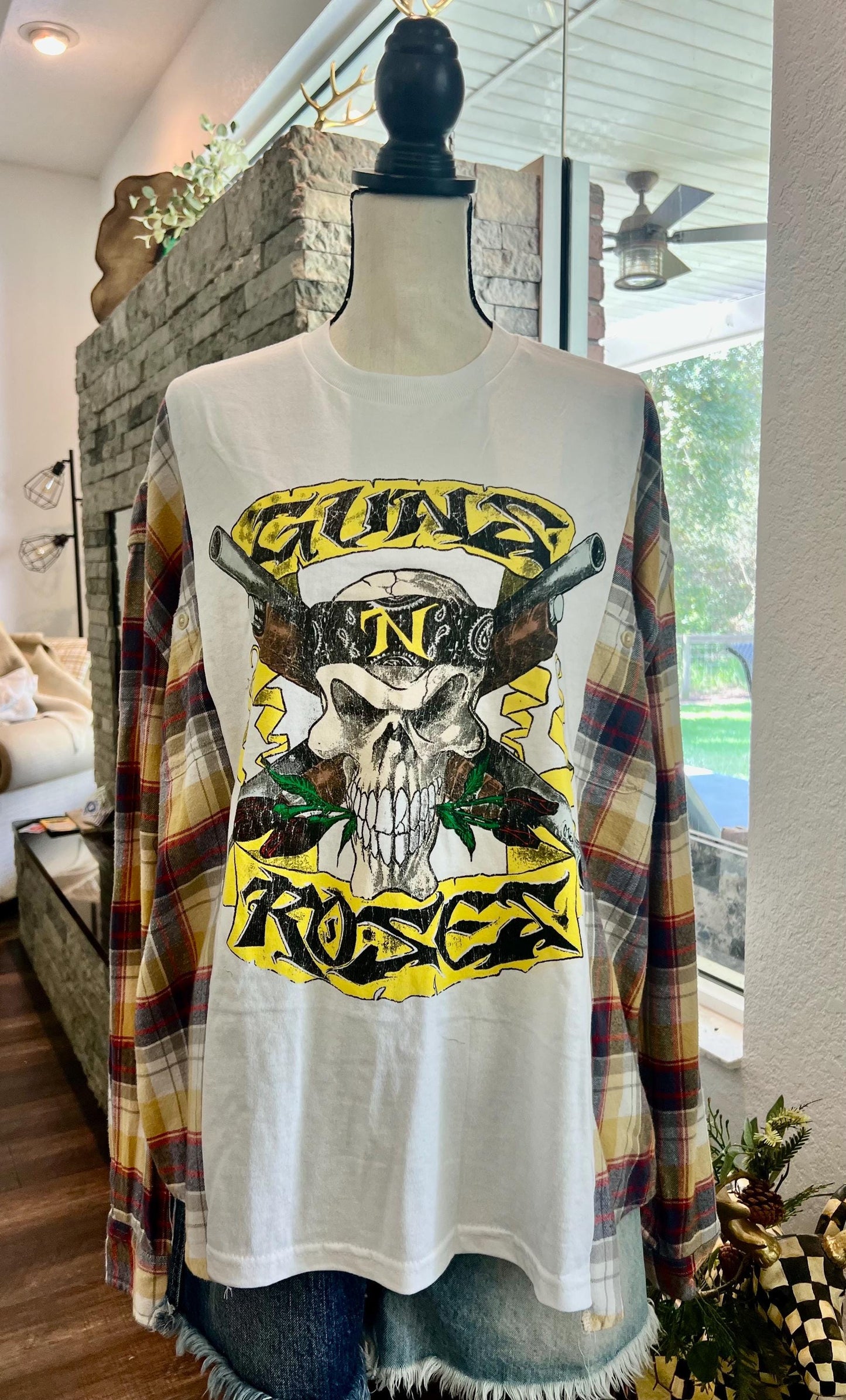 Rock-N-Plaid Top “Guns-n-Roses